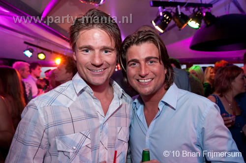 100829_039_wij_partymania