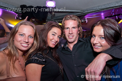 100829_051_wij_partymania