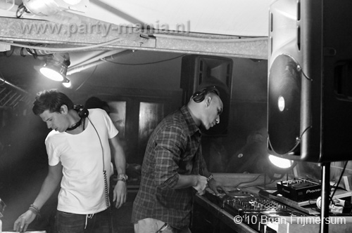 100829_071_wij_partymania