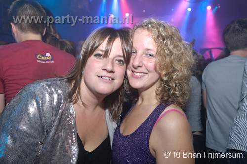 100910_033_90s_now_partymania
