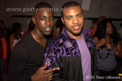 100911_032_afrobeats_partymania