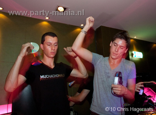 100911_055_djsylvo_bday_bash_partymania