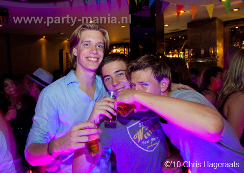 100911_064_djsylvo_bday_bash_partymania