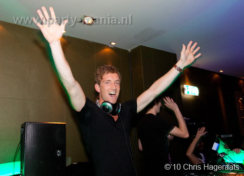 100911_074_djsylvo_bday_bash_partymania