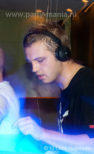 100911_133_djsylvo_bday_bash_partymania