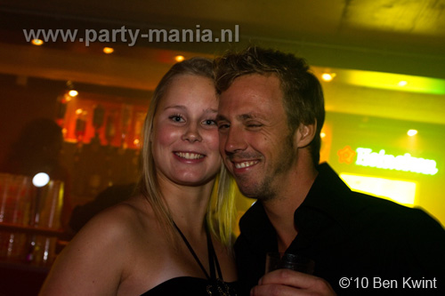 100918_068_los_partymania