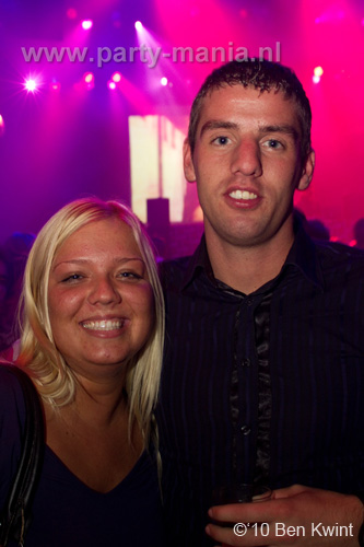 100918_071_los_partymania