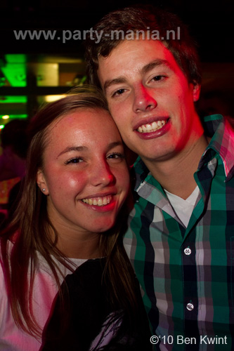 100918_092_los_partymania