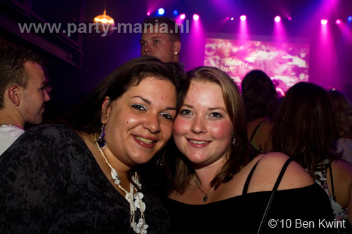 100918_116_los_partymania