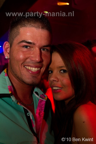 100918_135_los_partymania