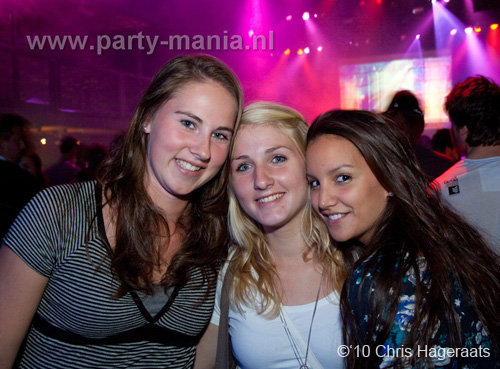 100918_006_los_partymania