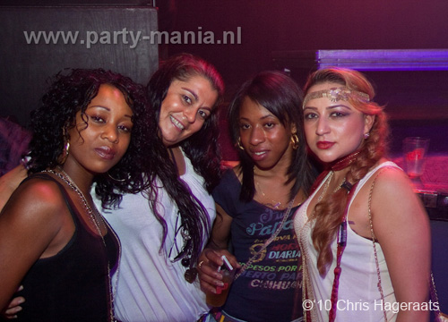 100918_029_los_partymania