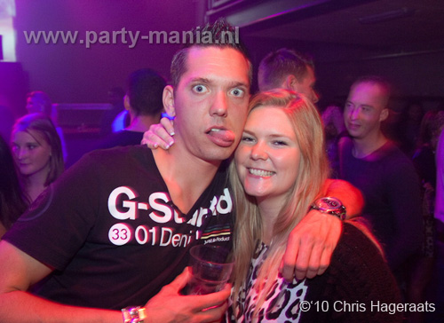 100918_032_los_partymania