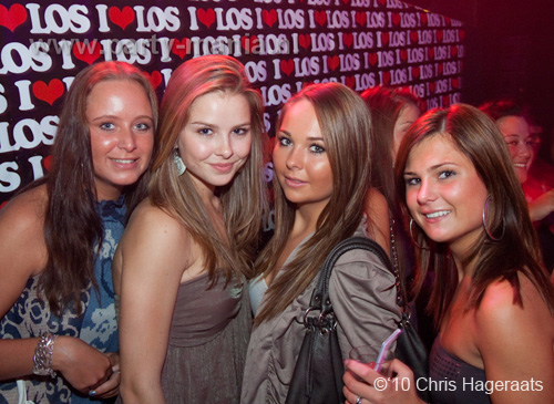 100918_044_los_partymania