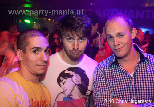 100918_048_los_partymania