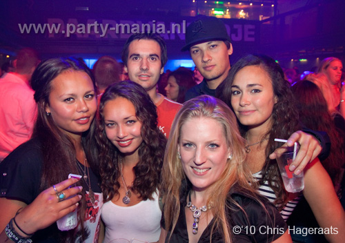 100918_049_los_partymania