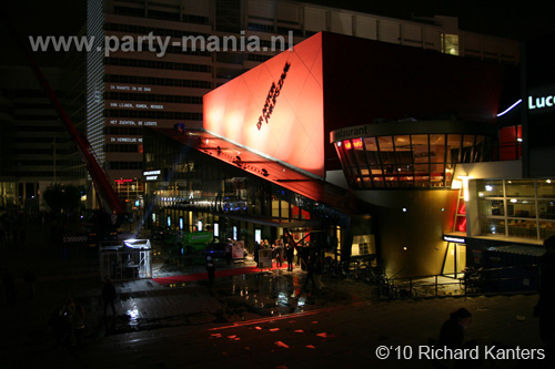 100924_008_todaysart_partymania