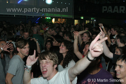 100924_124_todaysart_partymania