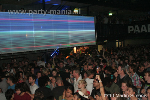 100924_129_todaysart_partymania