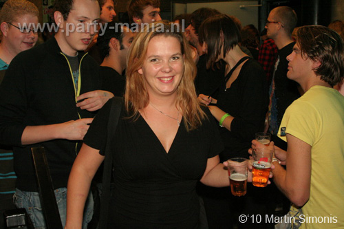 100924_149_todaysart_partymania