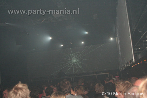 100924_183_todaysart_partymania