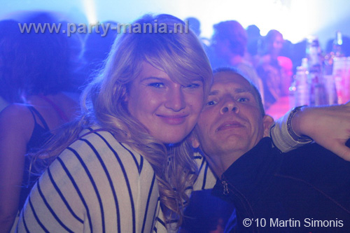 100924_184_todaysart_partymania