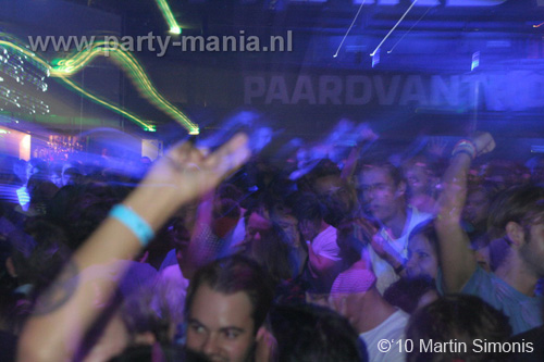 100924_196_todaysart_partymania