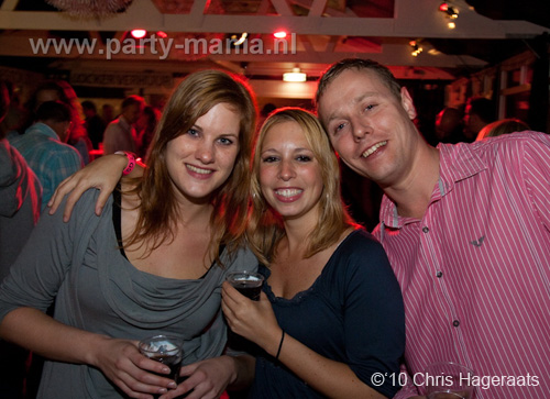 100925_012_glamorous_partymania