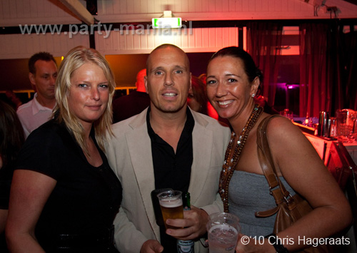 100925_018_glamorous_partymania