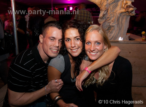 100925_039_glamorous_partymania