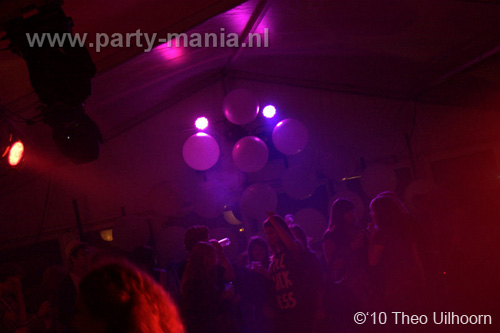 100925_000_whoosah_partymania