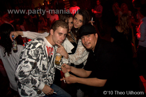 100925_031_whoosah_partymania