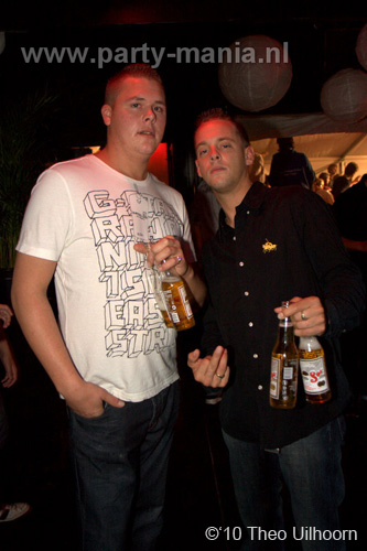 100925_035_whoosah_partymania
