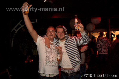 100925_036_whoosah_partymania