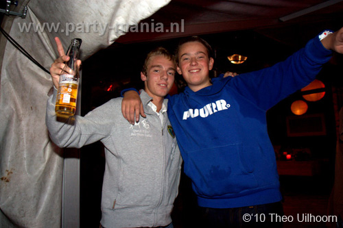 100925_039_whoosah_partymania