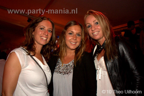 100925_044_whoosah_partymania