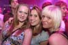 100930_058_happy_student_partymania