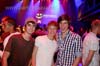 100930_090_happy_student_partymania