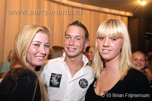 101001_013_maximaal_partymania