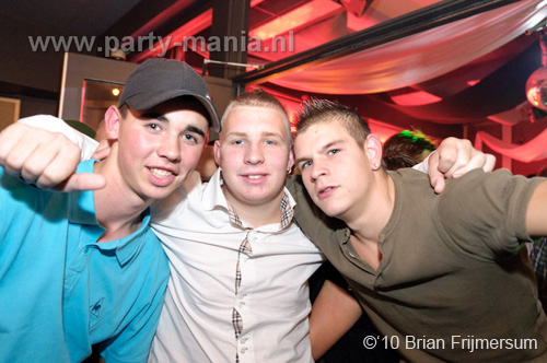 101001_021_maximaal_partymania