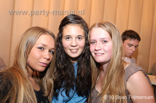 101001_025_maximaal_partymania