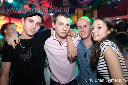 101001_027_maximaal_partymania