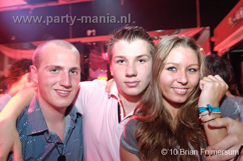 101001_072_maximaal_partymania