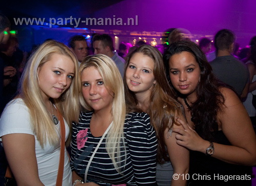 101002_037_franchise_partymania