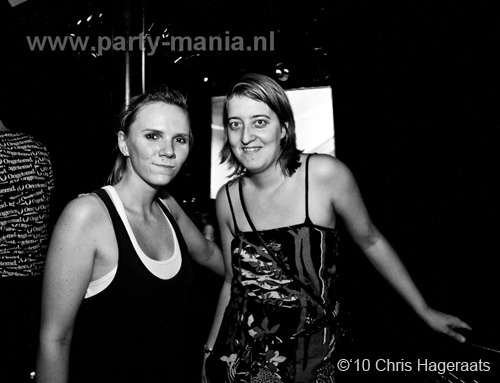 101002_056_franchise_partymania