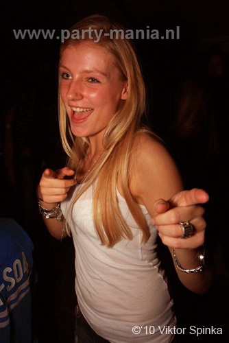 101002_065_whoosah_partymania