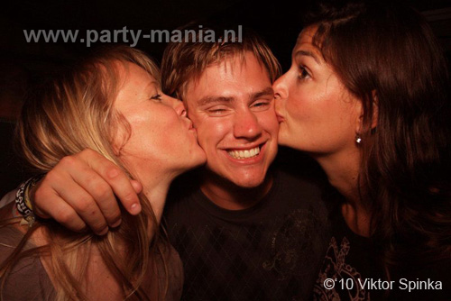 101002_070_whoosah_partymania