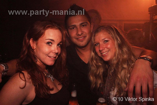101002_092_whoosah_partymania