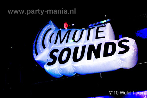 101008_043_mutesounds_partymania