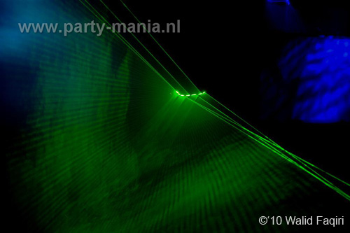 101008_050_mutesounds_partymania
